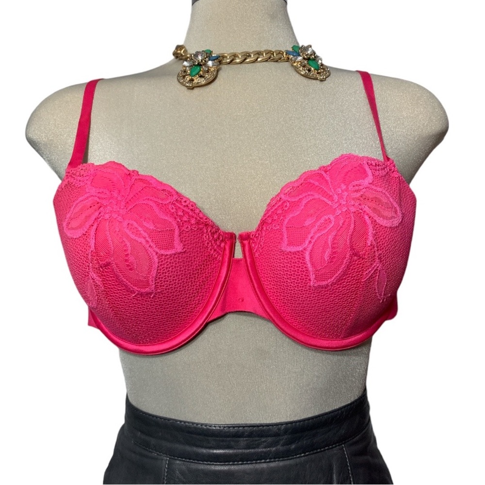 LA SENZA Gorgeous Pink Lace Push Up Bra Size 38 C